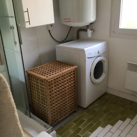 Fond De Jardin Rez-de-chaussee Palaiseau